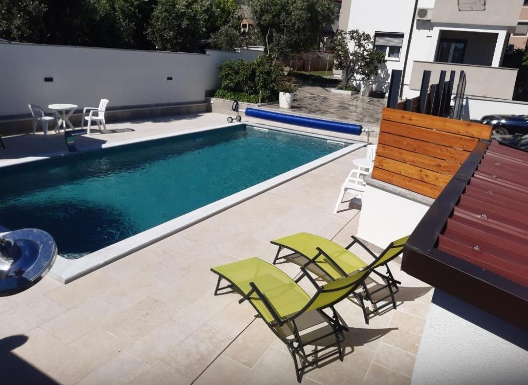 Apartments Ivana With The Pool Rovinjsko Selo Exteriér fotografie